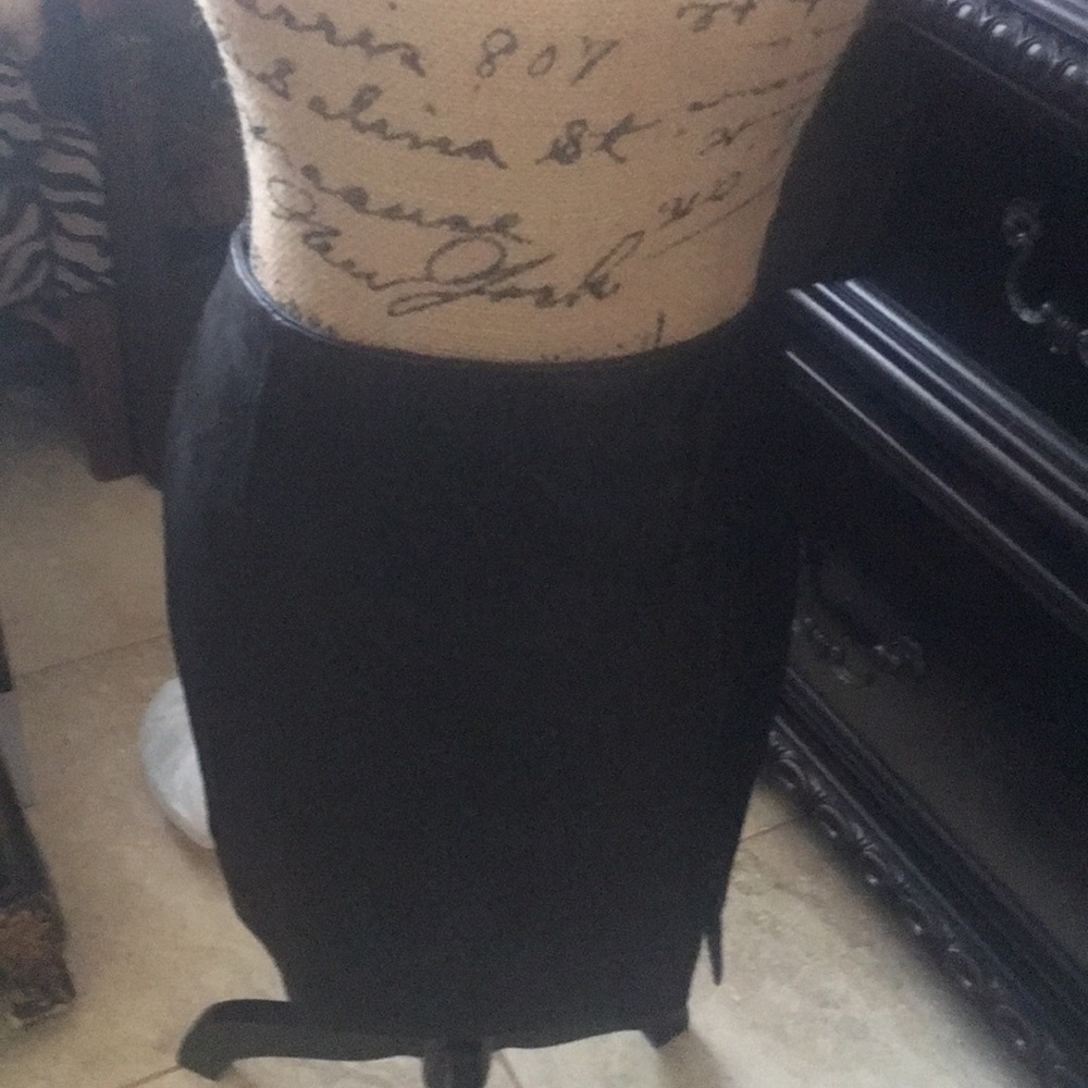 Black Express  Leather Mini Skin